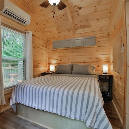 Lena Cabin Wooded Tiny Cabin - Hot Tub Chattanooga Zewnętrze zdjęcie